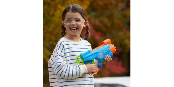 Les jouets Nerf ajoutent de l'excitation au jeu des enfants